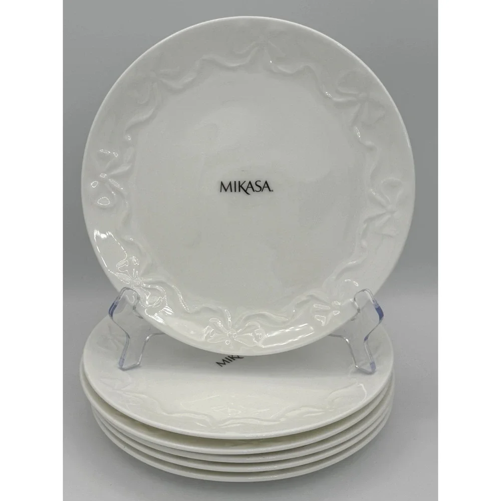 Mikasa Embossed Bow 8.5
